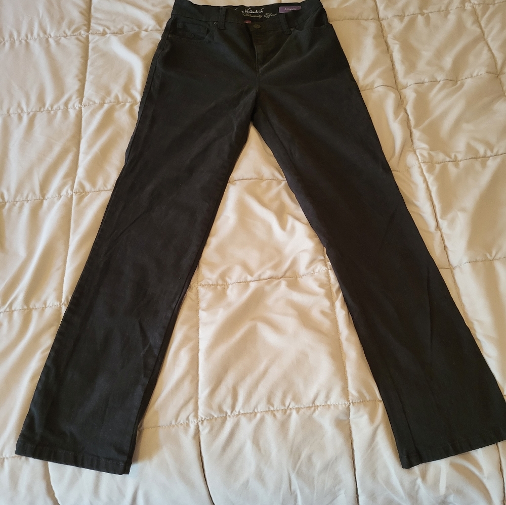 Gloria Vanderbilt jeans